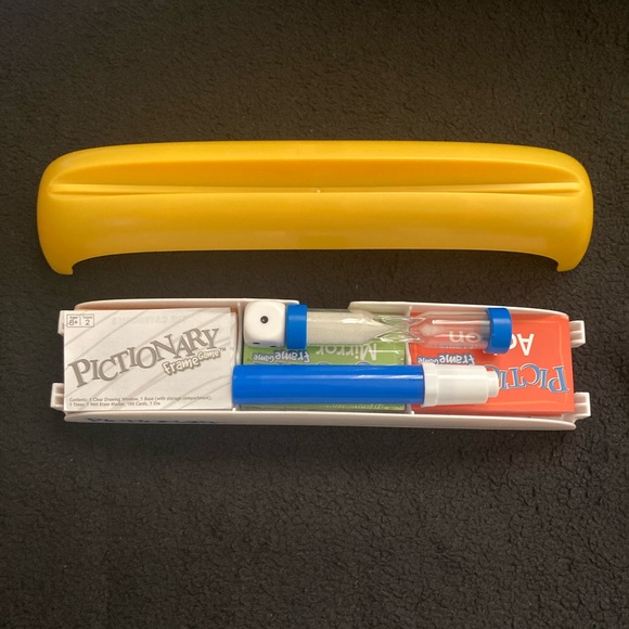 Pictionary Frame Game - Picture 2 of 4